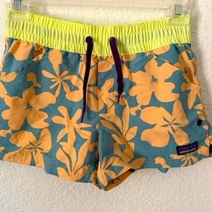 Patagonia Costa Rica Baggies Shorts Girls Size M
